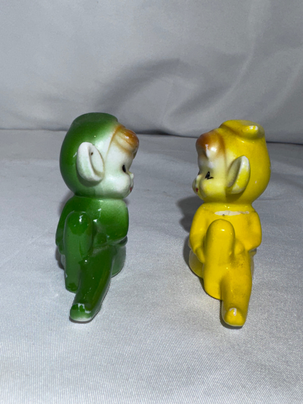 Vintage Japan Ceramic Pixie Elf Figurines Pair – 1950s – Green & Yellow Knee-Hugger Shelf Sitters