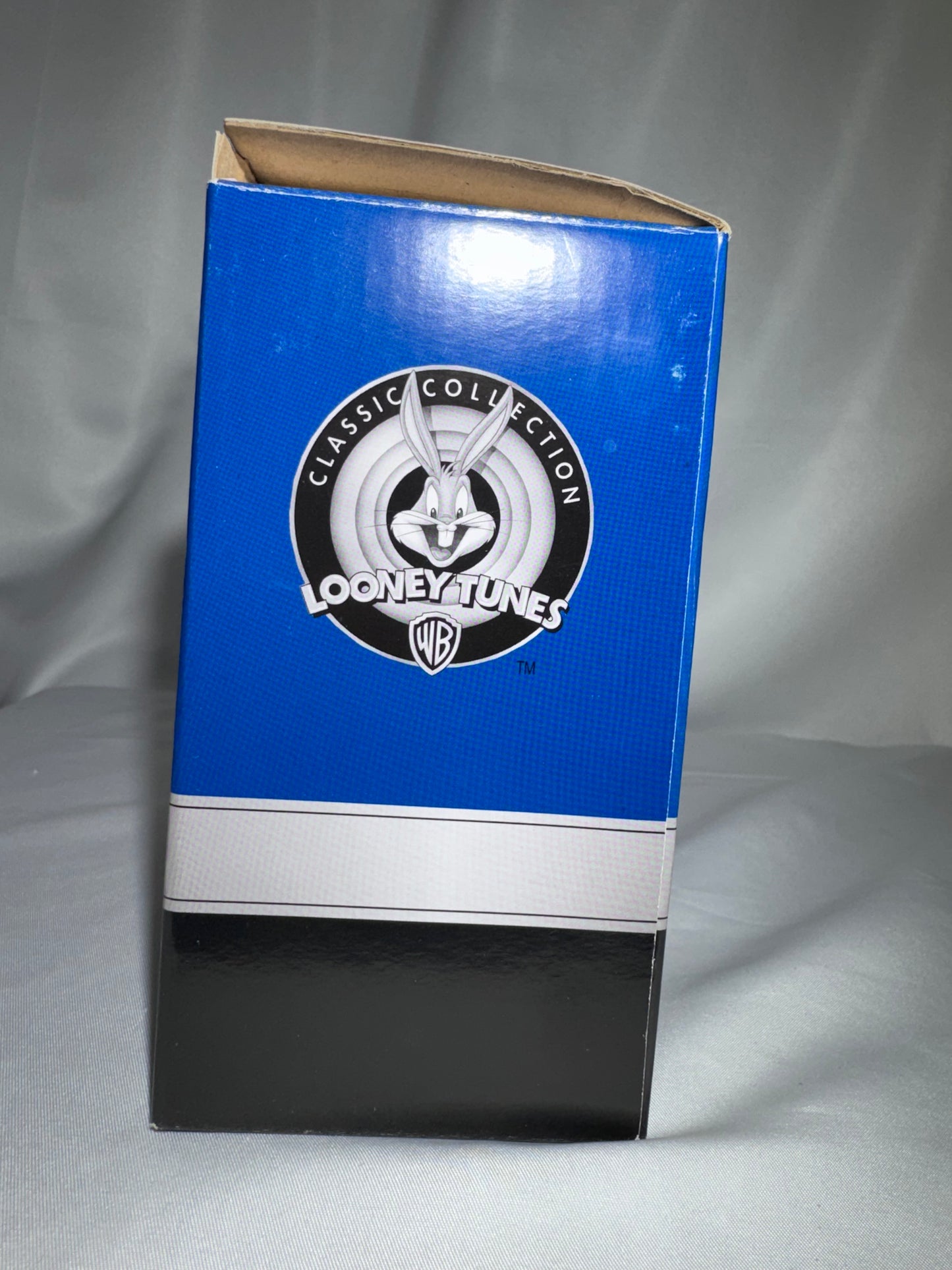 2009 Westland Looney Tunes Pepe Le Pew Penelope and motorcycle Magnetic Shakers Box