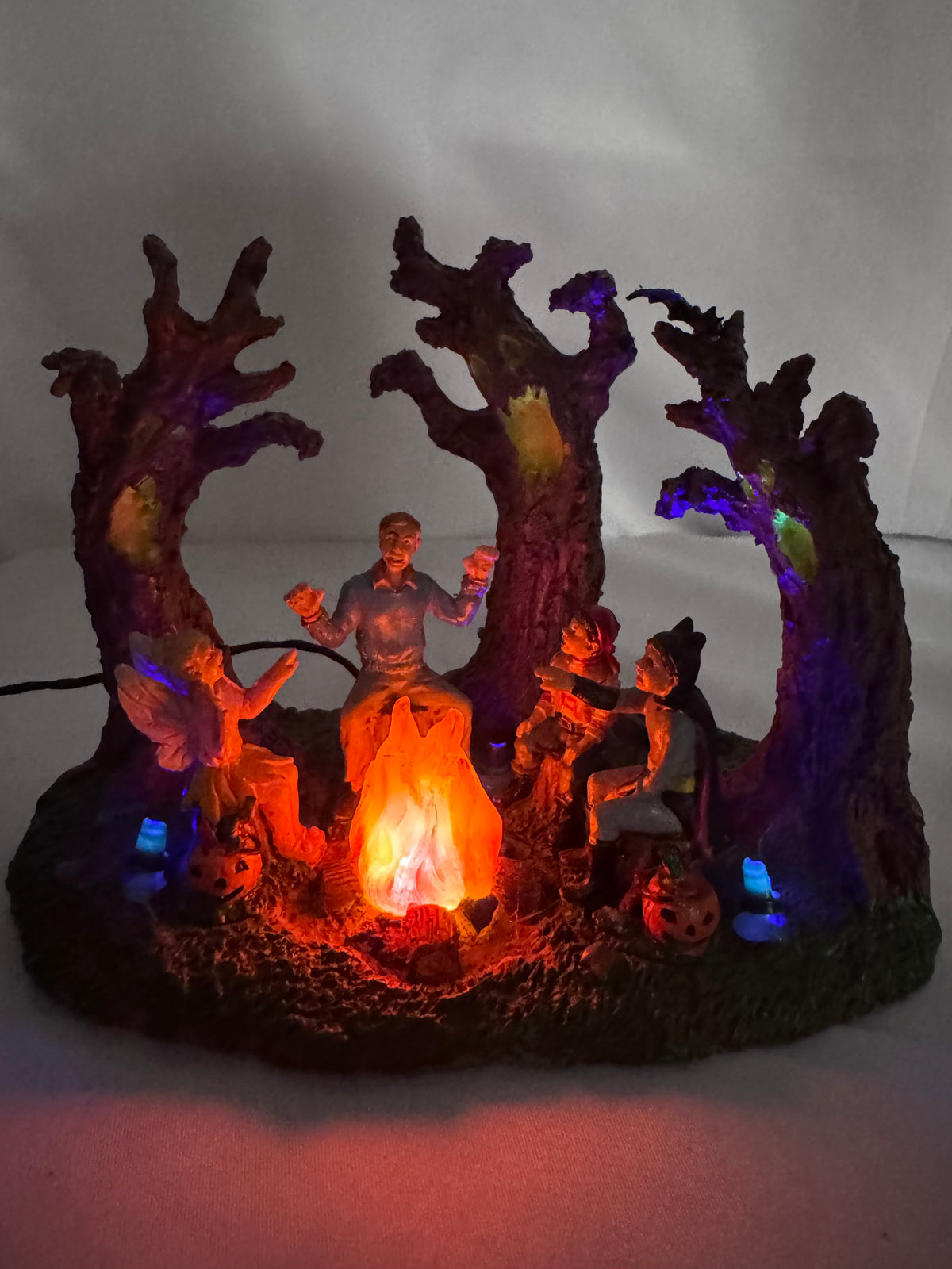 Lemax Spooky Town “Scary Stories” Lighted Table Accent # — 2010 Retired