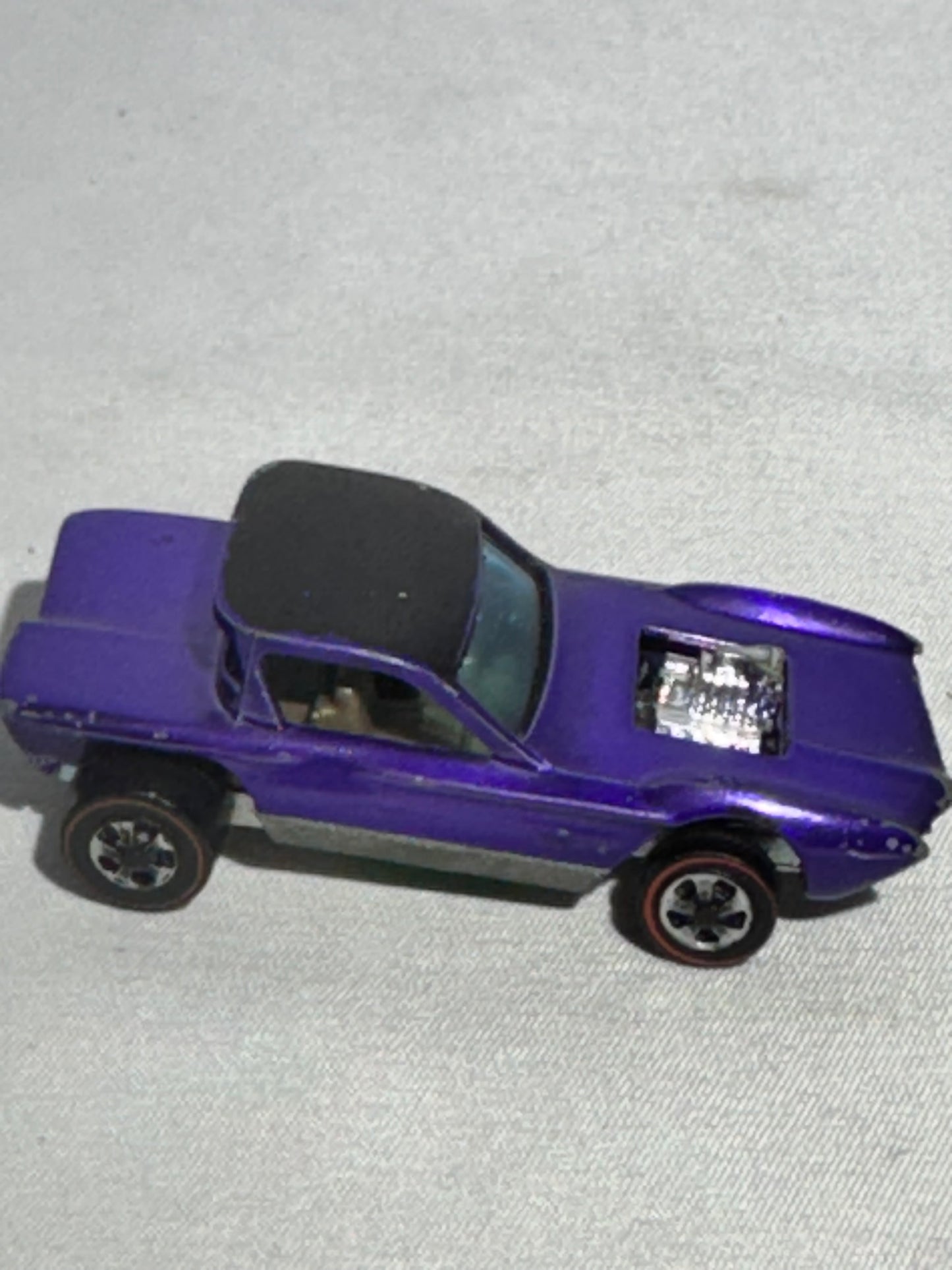 Hot Wheels Python – 1968 Redline – Purple – Sweet 16 Series