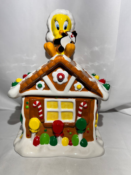 Looney Tunes Warner Brothers Christmas Gingerbread House Cookie Jar – Tweety & Sylvester