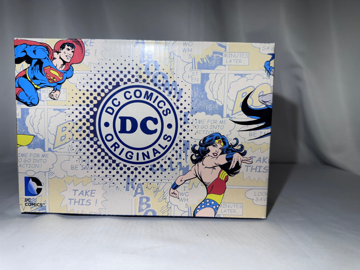 DC Comics Batman & Catwoman Magnetic Salt & Pepper Shakers – Westland Giftware #25535 – Original Box