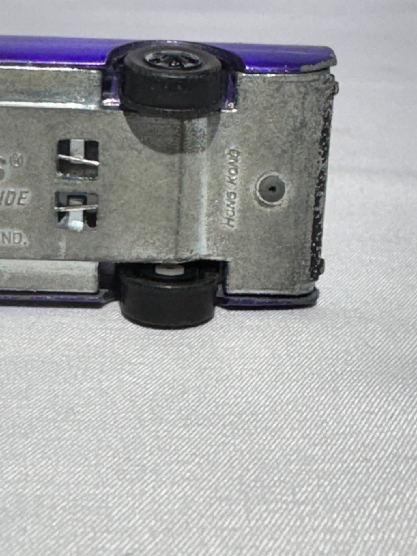 Hot Wheels Custom Fleetside – 1968 Redline – Metallic Purple