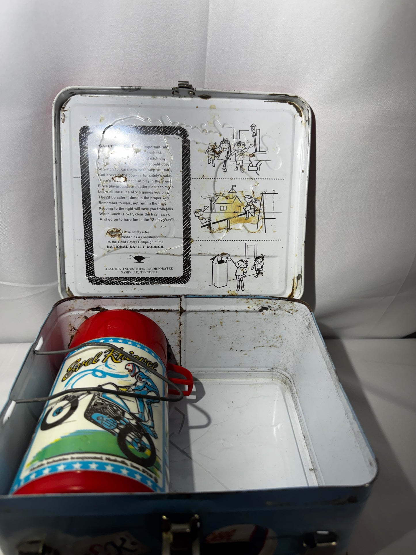 Vintage 1974 Evel Knievel Metal Lunchbox & Thermos Aladdin Rocket Stunt Scene