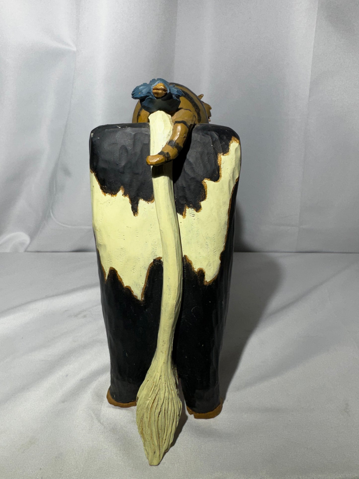 Williraye Studio When The Cows Come Home WW1509 2001 Folk Art Figurine Read