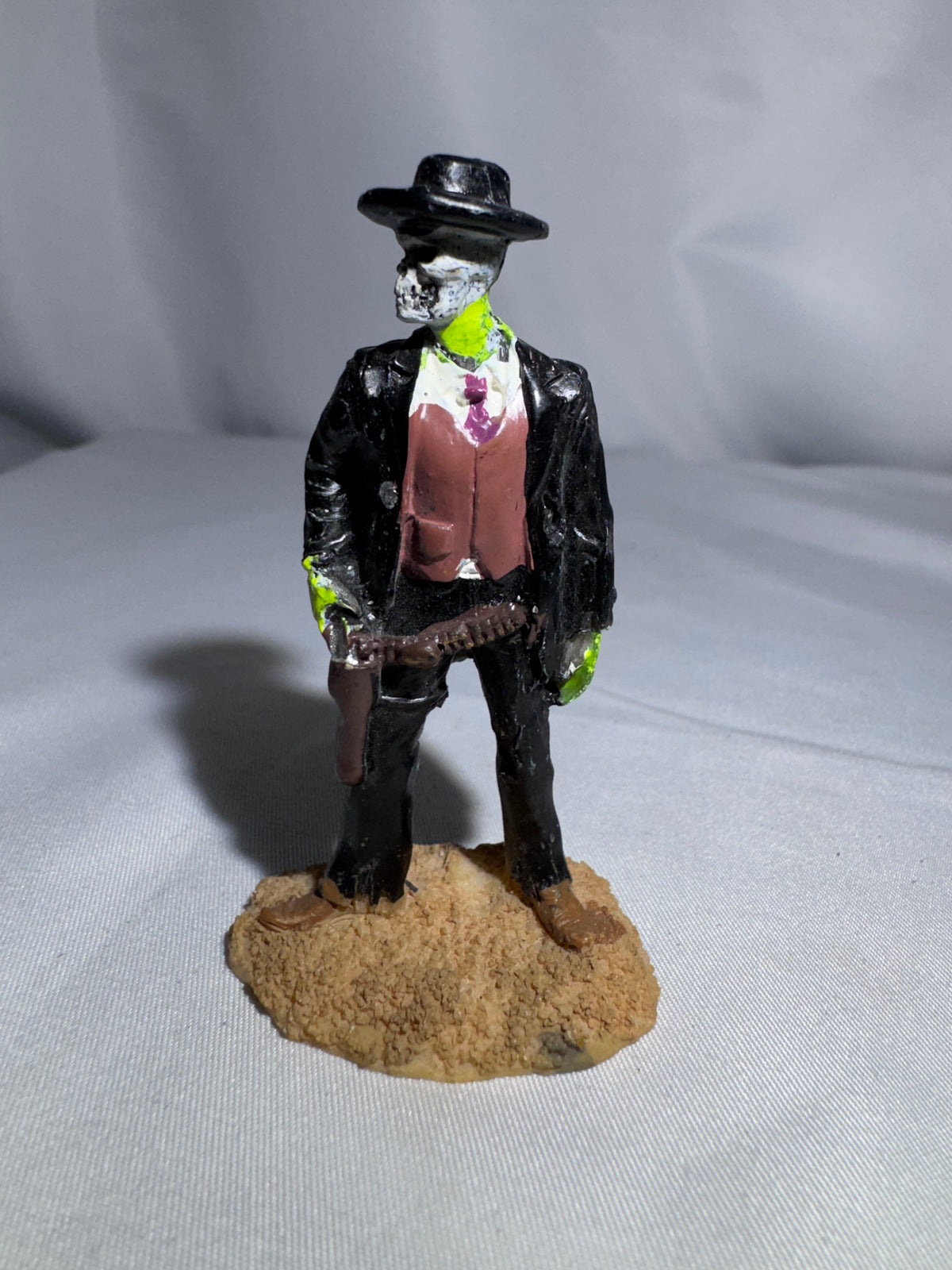 Lemax Spooky Town “Quick Draw” Skeleton Cowboy #82478 – 2008 – RETIRED