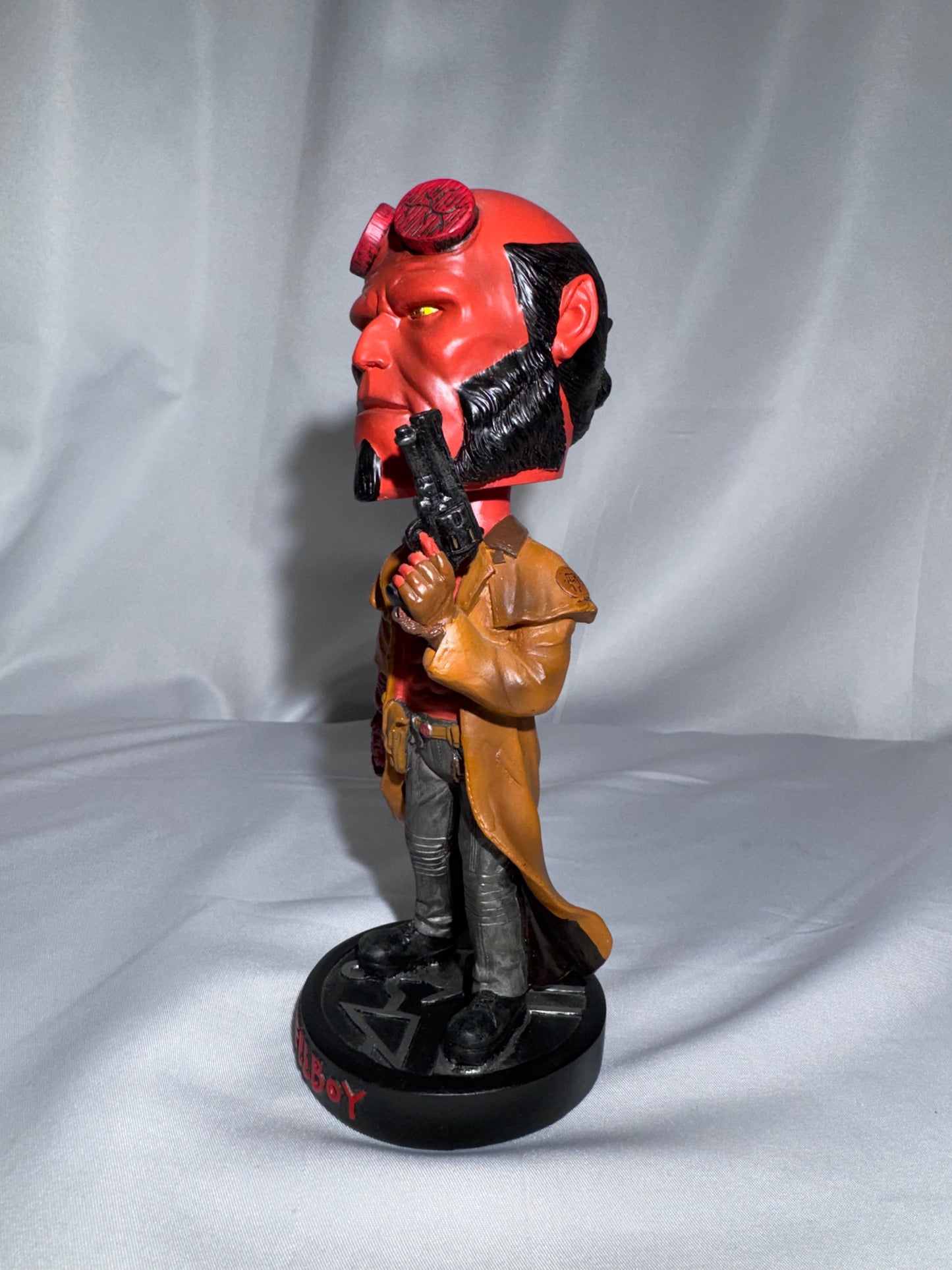 Hellboy Bobblehead Hollywood Collectibles Group HCG Dark Horse Comic w/ Box