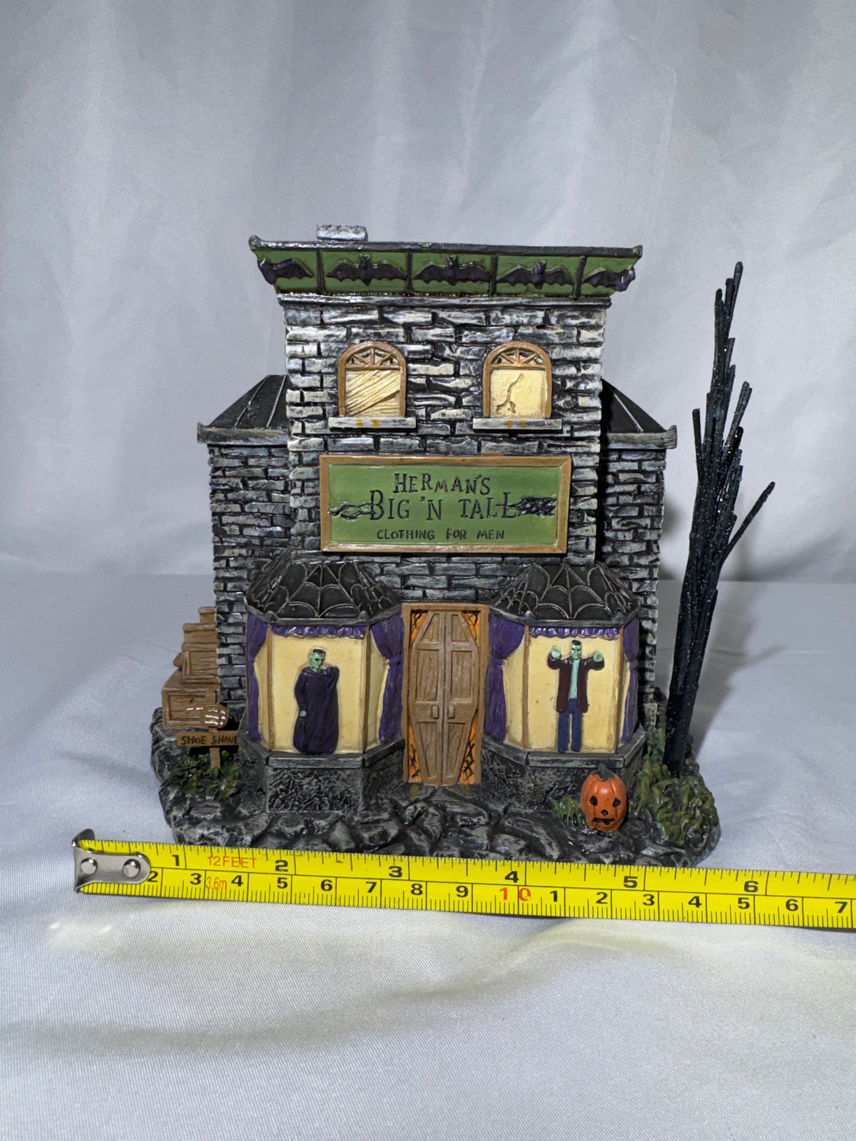 Hawthorne Village The Munsters “Herman’s Big ’N Tall” Lighted Building – Halloween Village