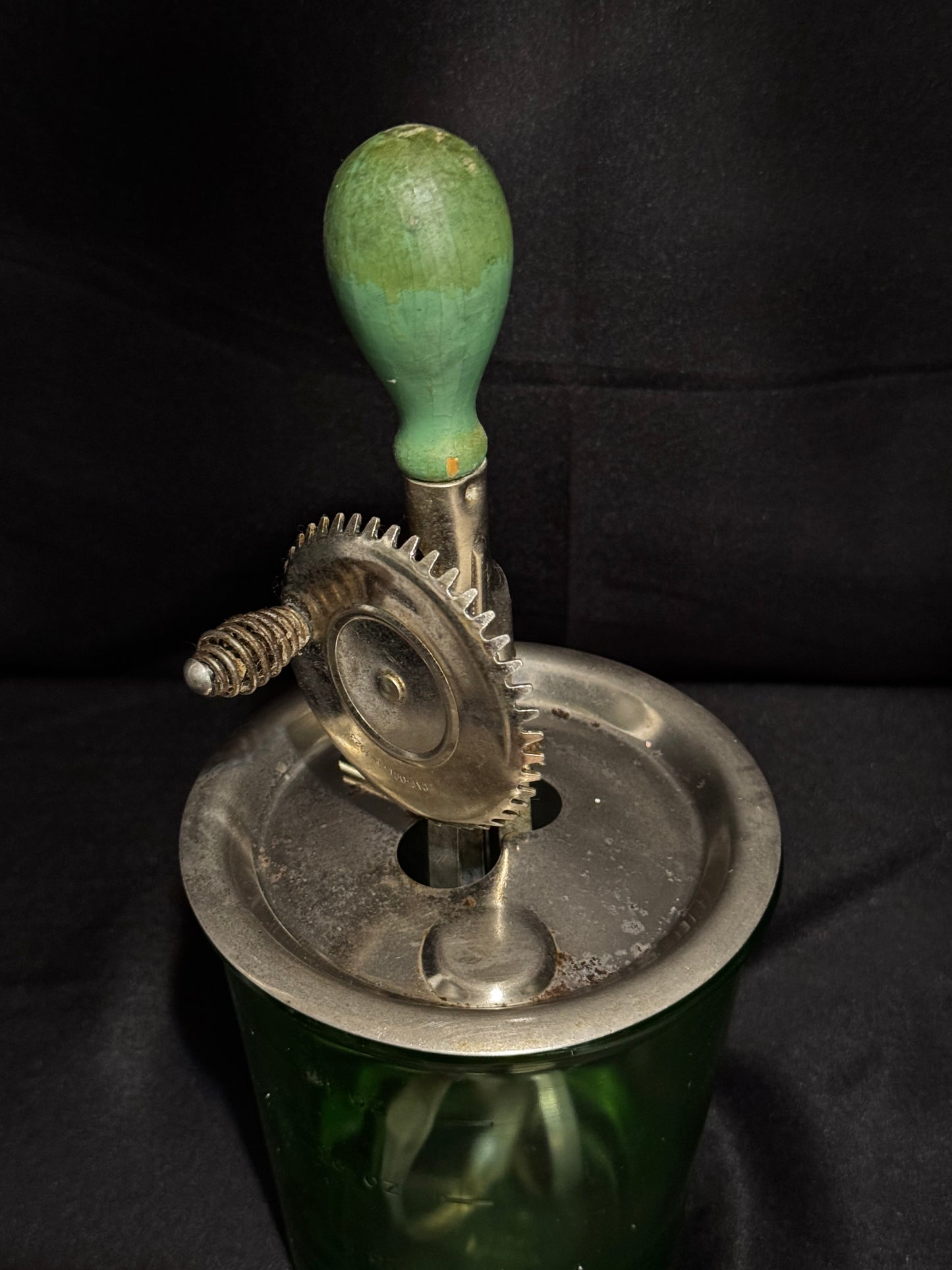Vintage D&B Uranium Glass 4 Cup Measuring Cup A&J Hand Crank Mixer UV Glow Antique 11” Tall