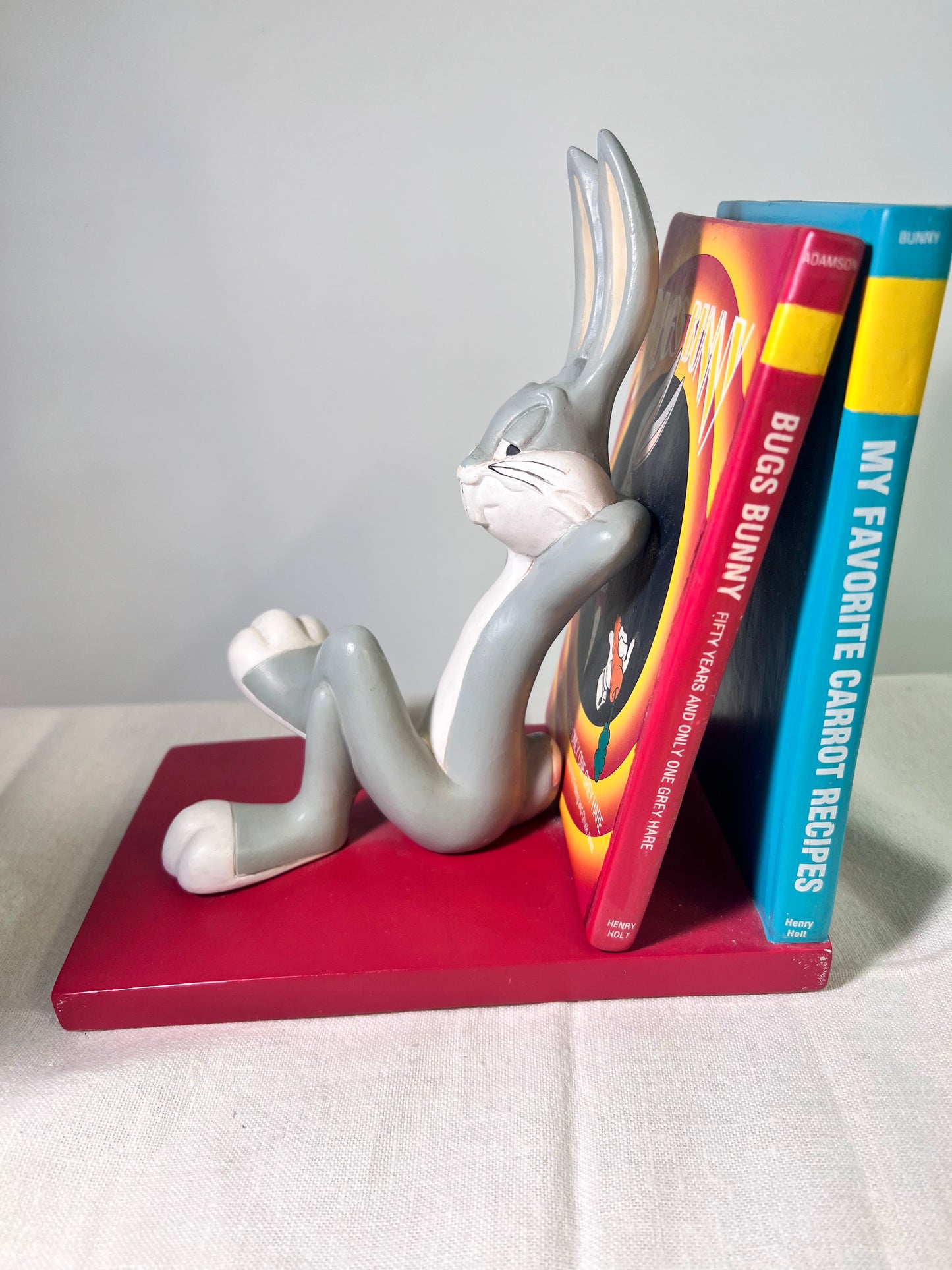 Bugs Bunny and Daffy duck – book in – Looney Tunes – Warner Brothers