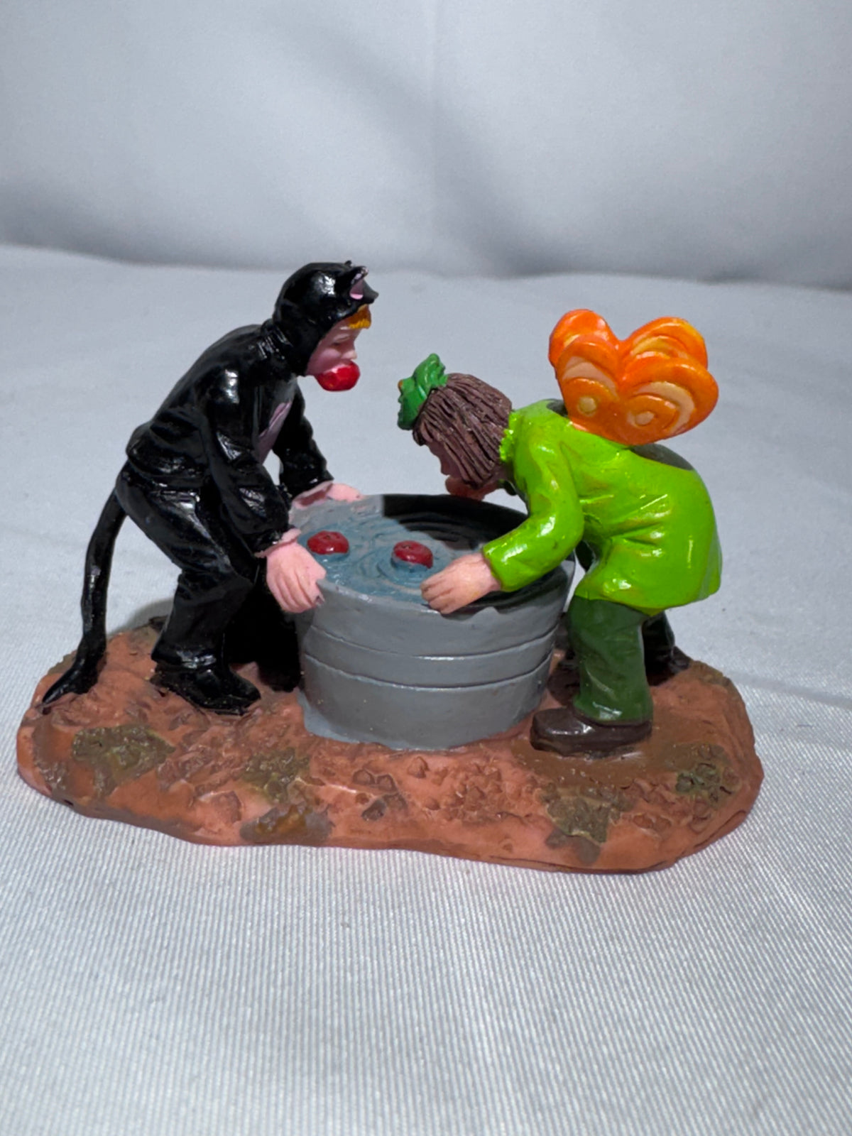 Lemax Spooky Town Bobble Heads #52008 – Retired 2005 Halloween Village Figurine