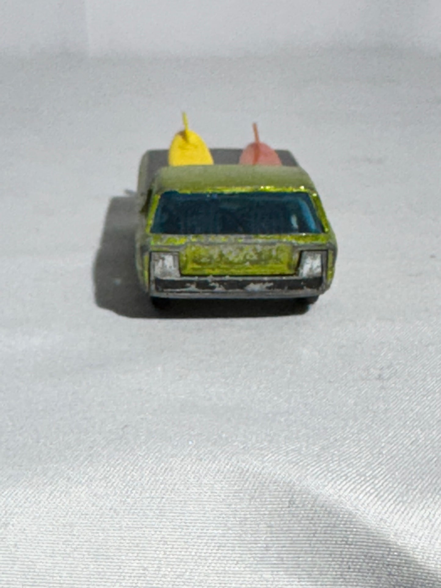Hot Wheels Redline Deora Sweet 16 Antifreeze Green w/ Surfboards – Vintage 1968