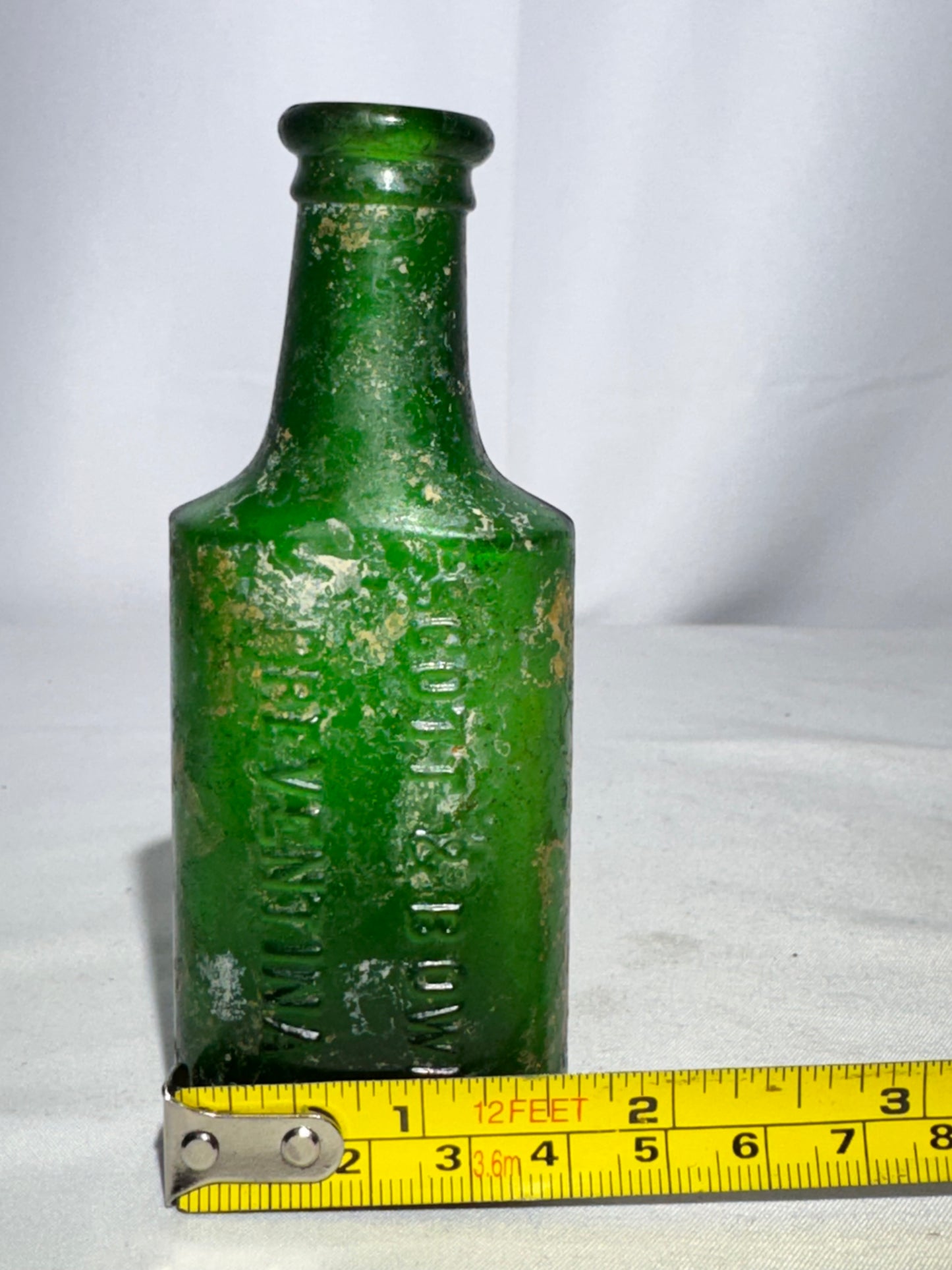 Antique SCOTT & BOWNE “PREVALTINA” Green Glass Bottle – 19th Century Medicine Bottle