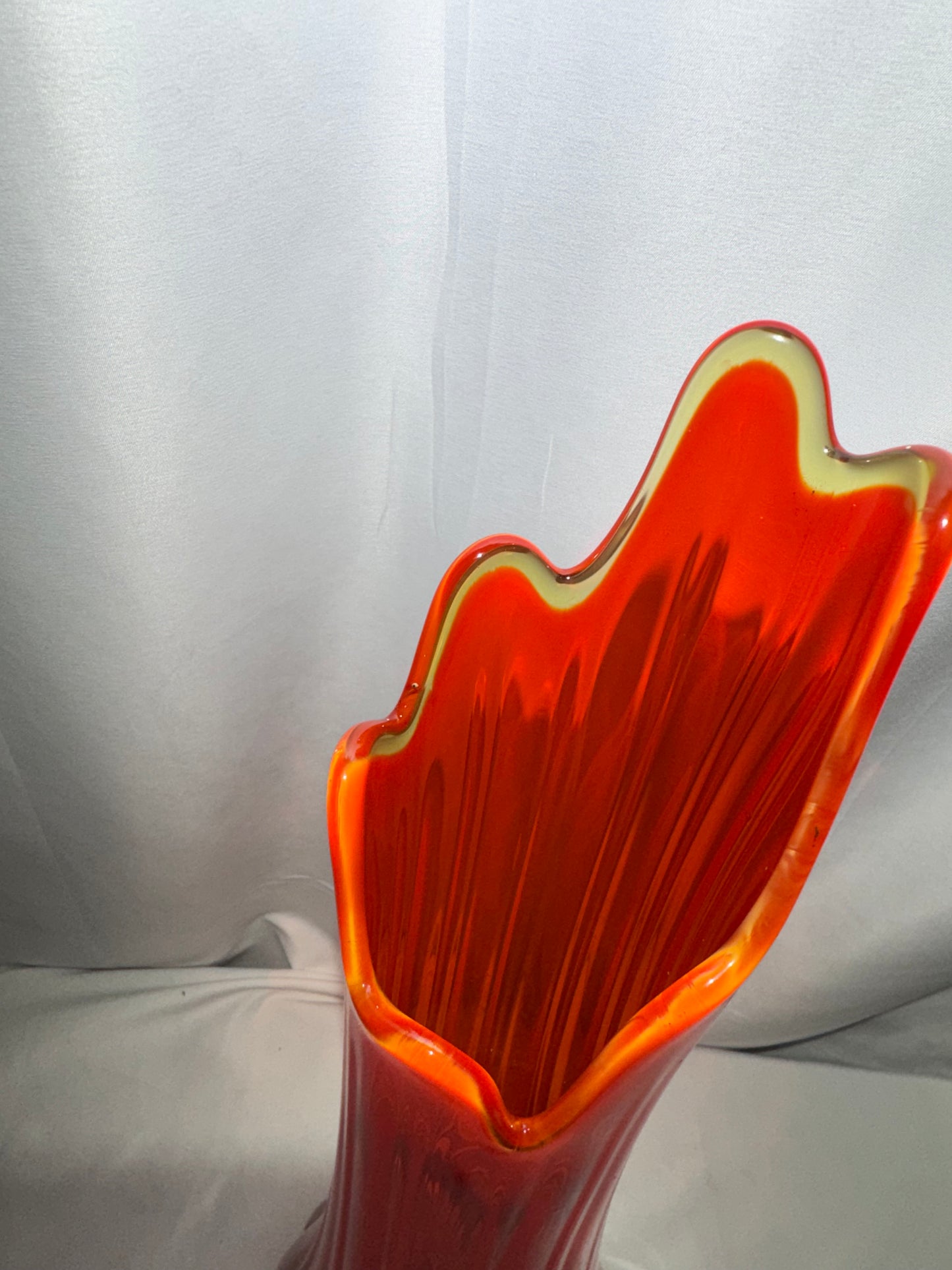 Vintage L.E. Smith Flame Red Swung Glass Vase – 21” Mid-Century Modern Art Glass