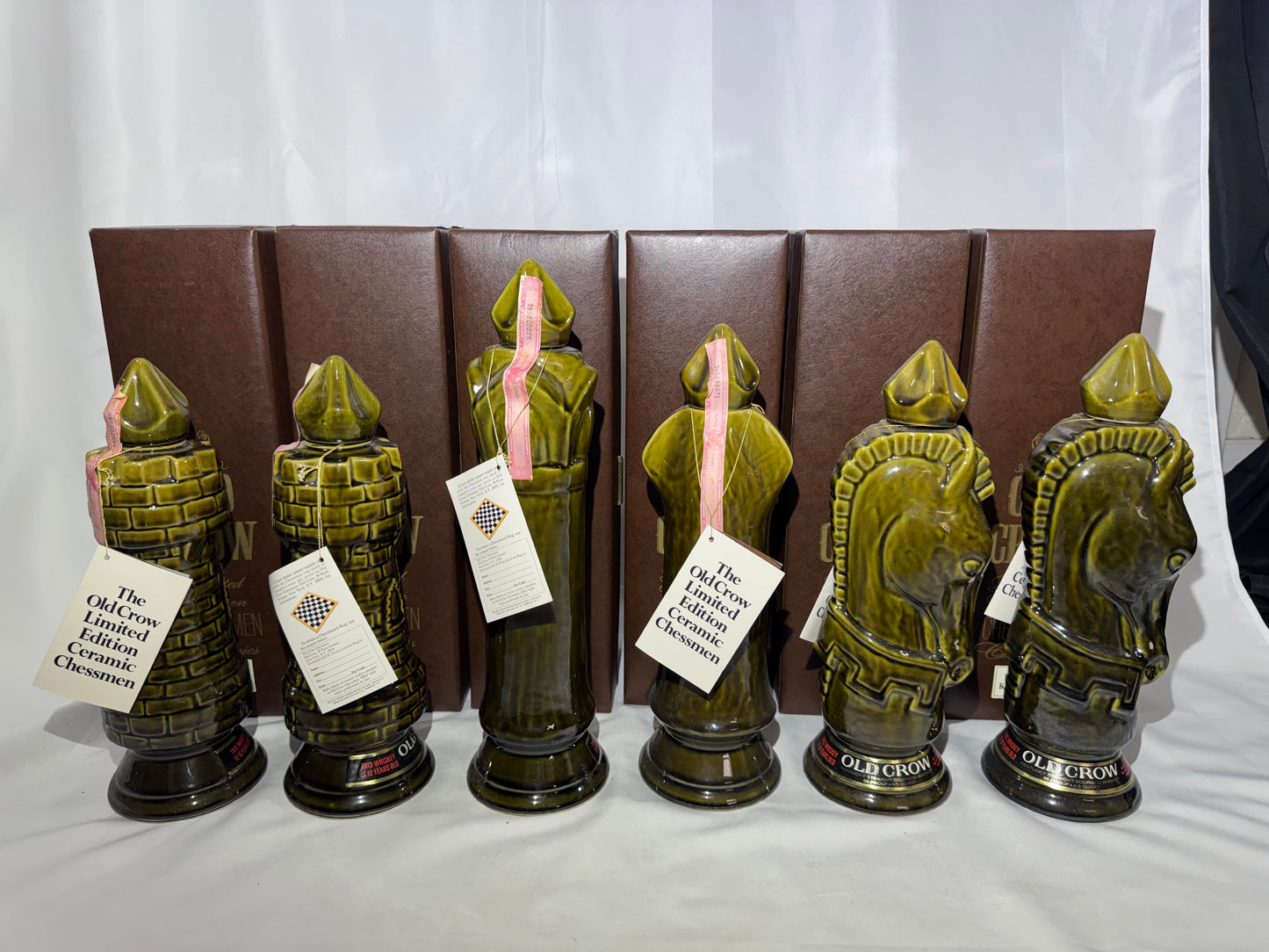 Vintage Old Crow Kentucky Straight Bourbon Whiskey Chessmen – Dark Green – Set of 6
