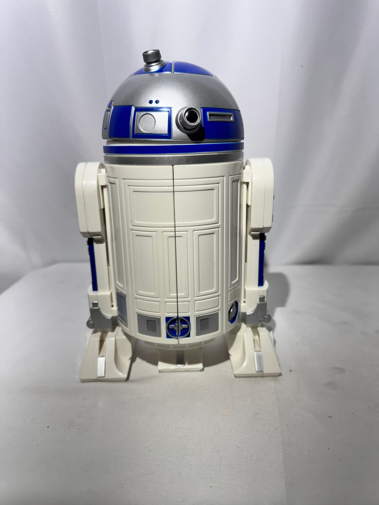 Vintage 1998 Hasbro Star Wars Episode I R2-D2 Art Center