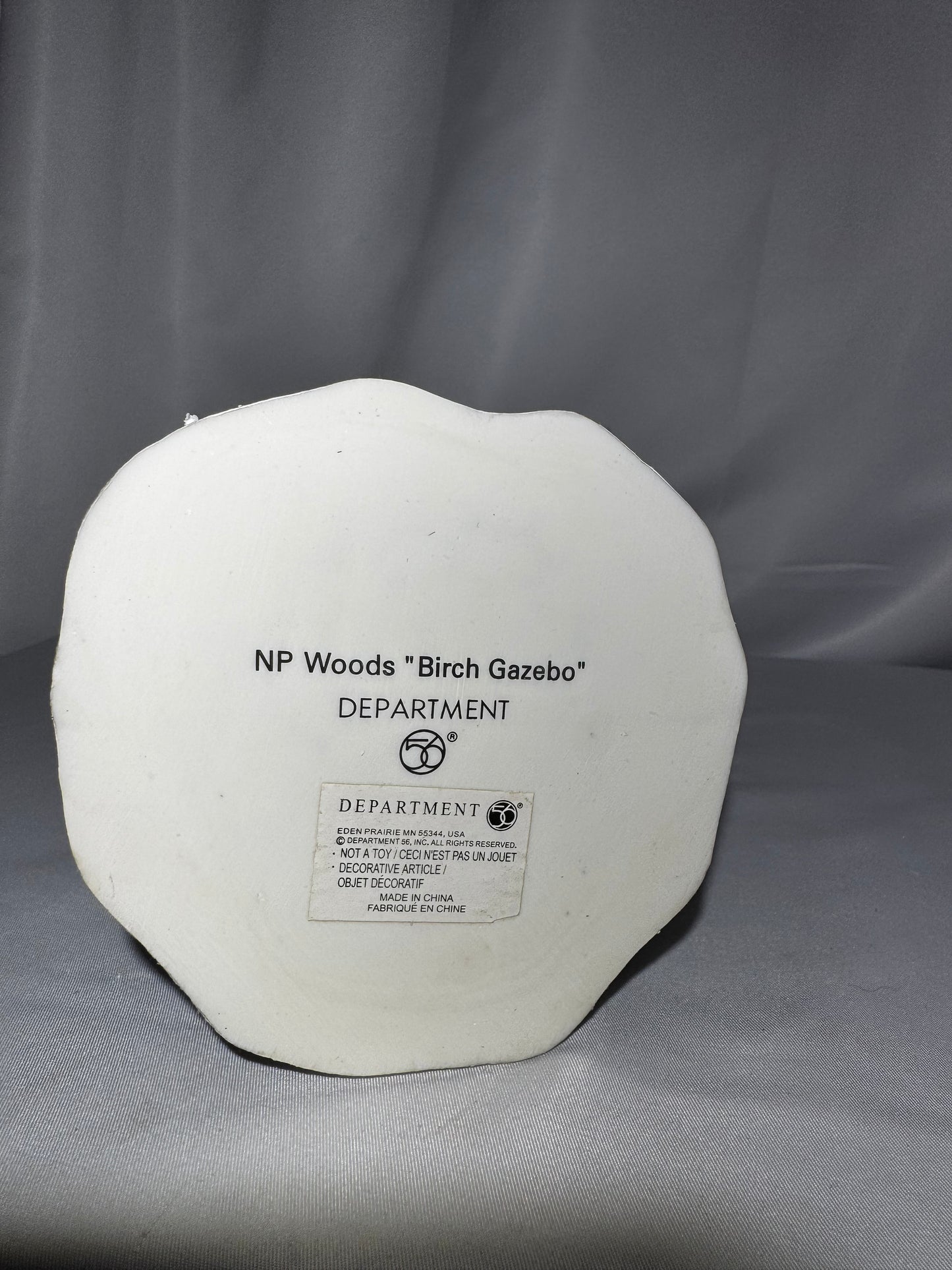 Department 56 North Pole Woods Birch Gazebo #56.52877 Retired Village Accessory