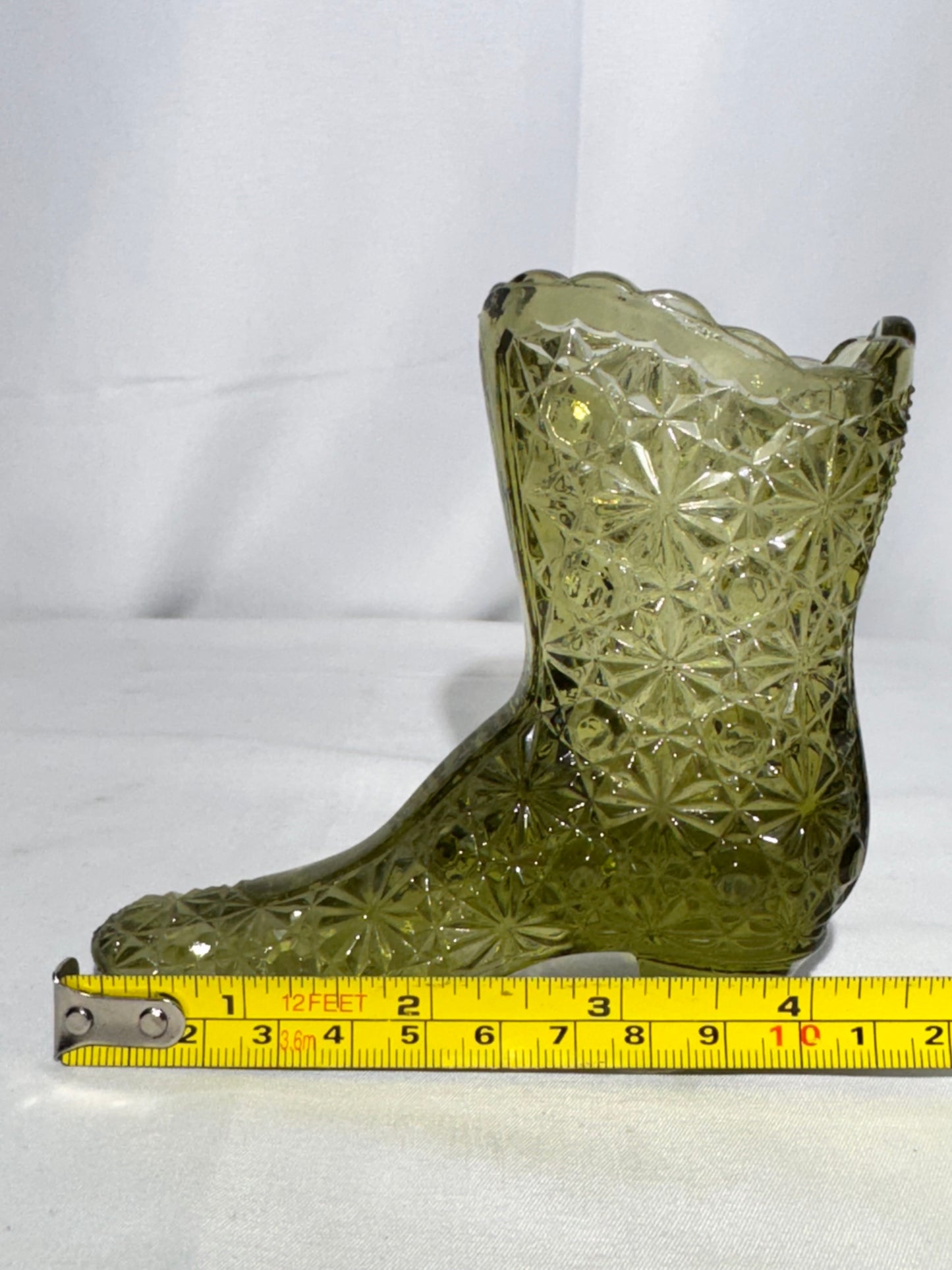 Fenton Art Glass Colonial Green Boot Toothpick Holder – Daisy & Button Pattern (1970s)