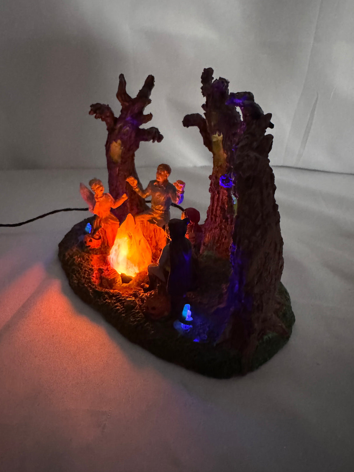 Lemax Spooky Town “Scary Stories” Lighted Table Accent # — 2010 Retired