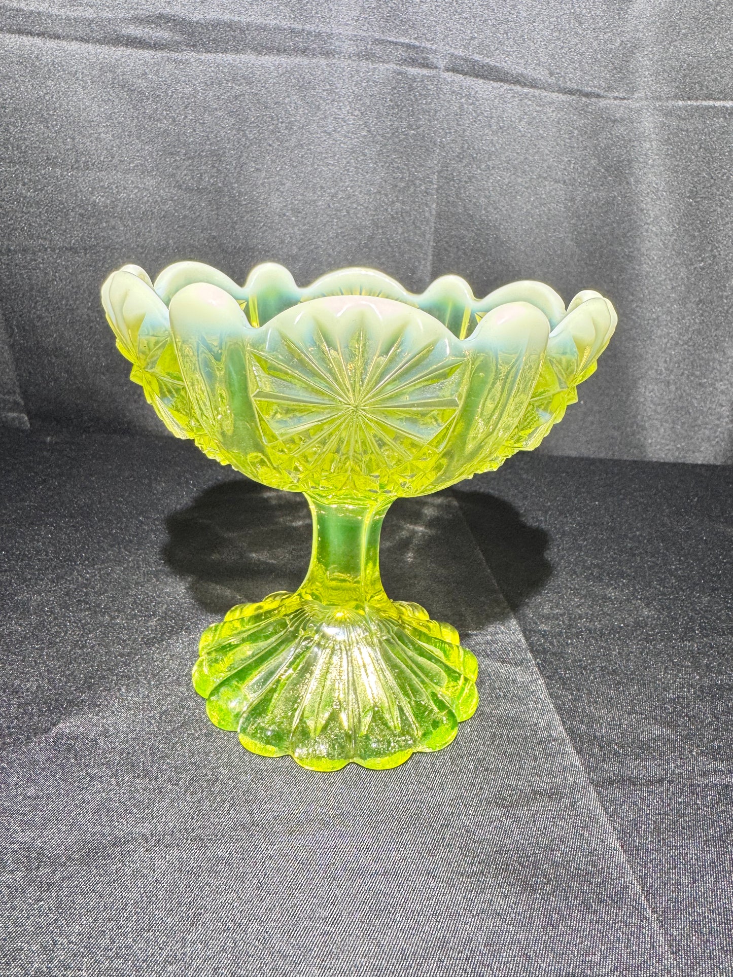 Uranium Glass Davidson Primrose Pearline Footed Compote – Lady Chippendale Collection