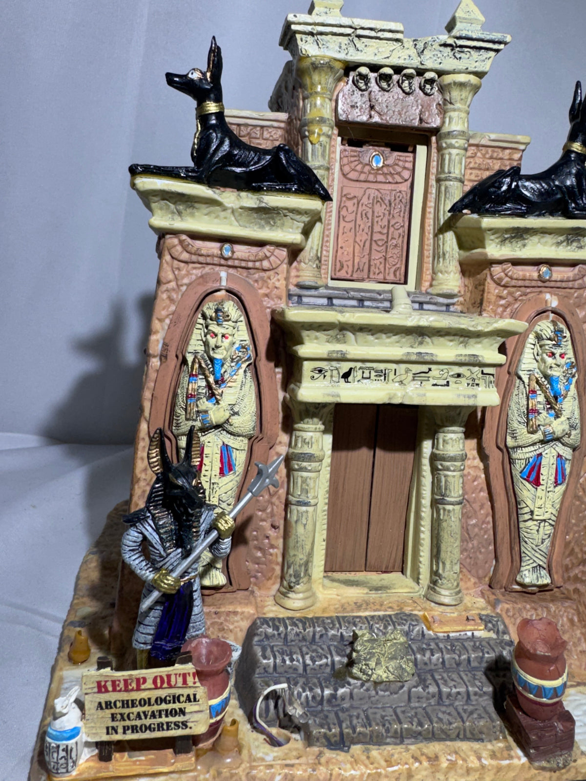 Lemax Spooky Town Cursed Tomb #75500 – Retired Halloween Village – FOR PARTS / AS-IS