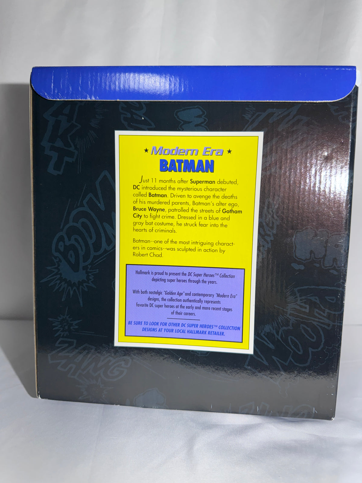 1996 Hallmark DC Super Heroes Collection Batman “Guardian of Gotham City” Figurine QHF3104 – Box & COA
