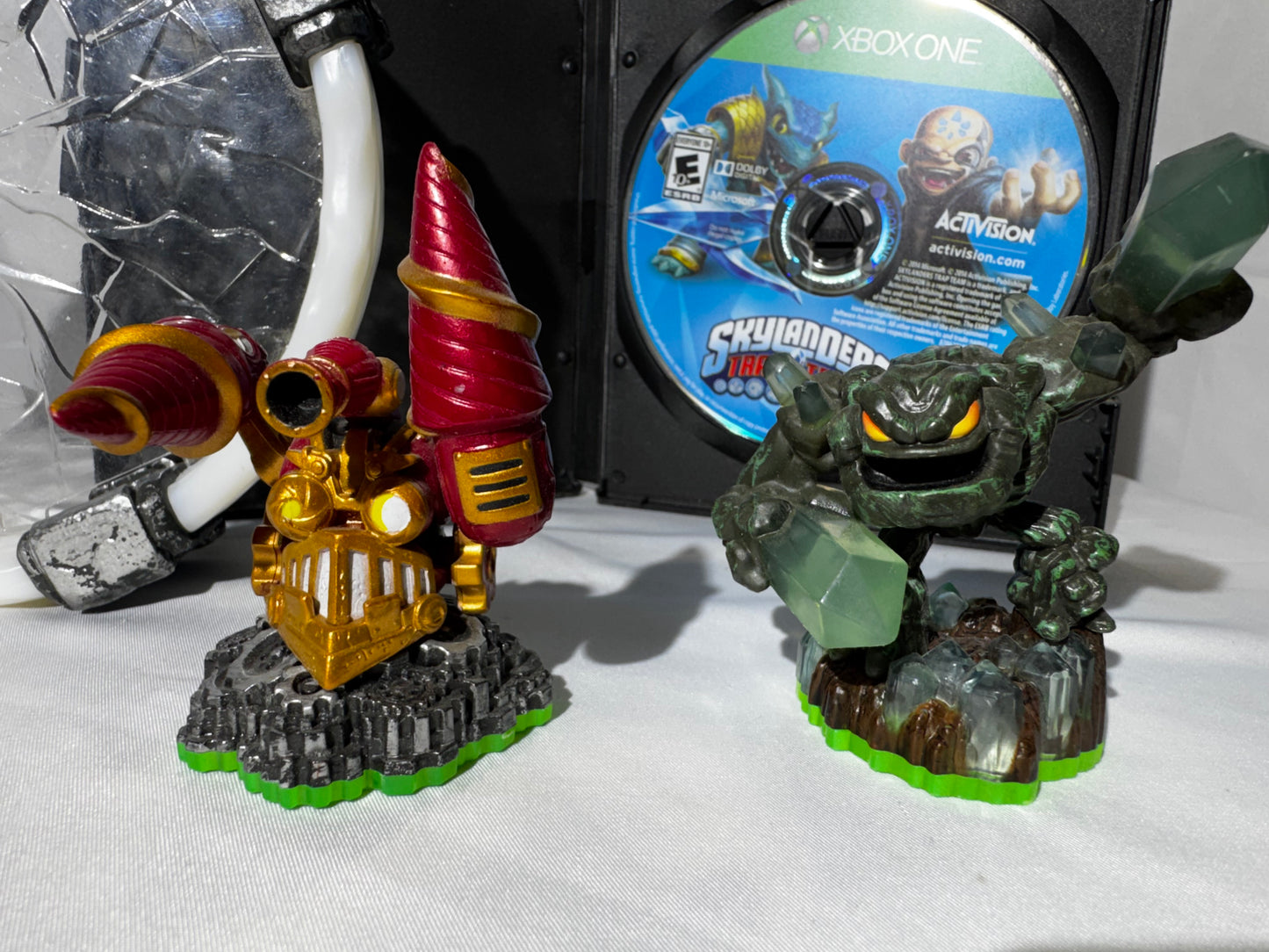 Skylanders Trap Team Xbox One Game Portal Prism Break Drill Sergeant Bundle