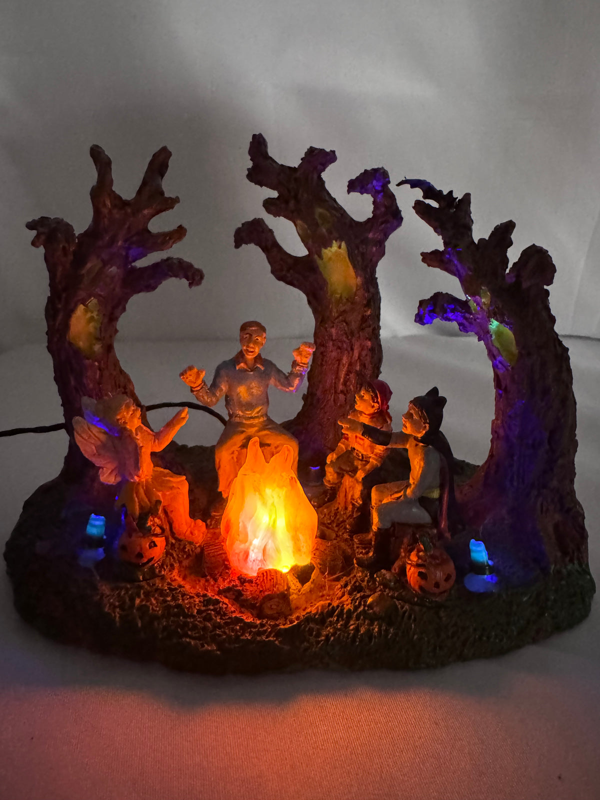 Lemax Spooky Town “Scary Stories” Lighted Table Accent # — 2010 Retired