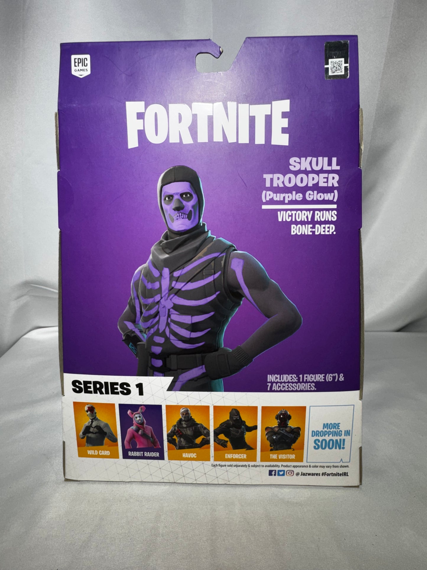Fortnite Skull Trooper Purple Glow Legendary Series Figure 88 Pc 40 Articulation