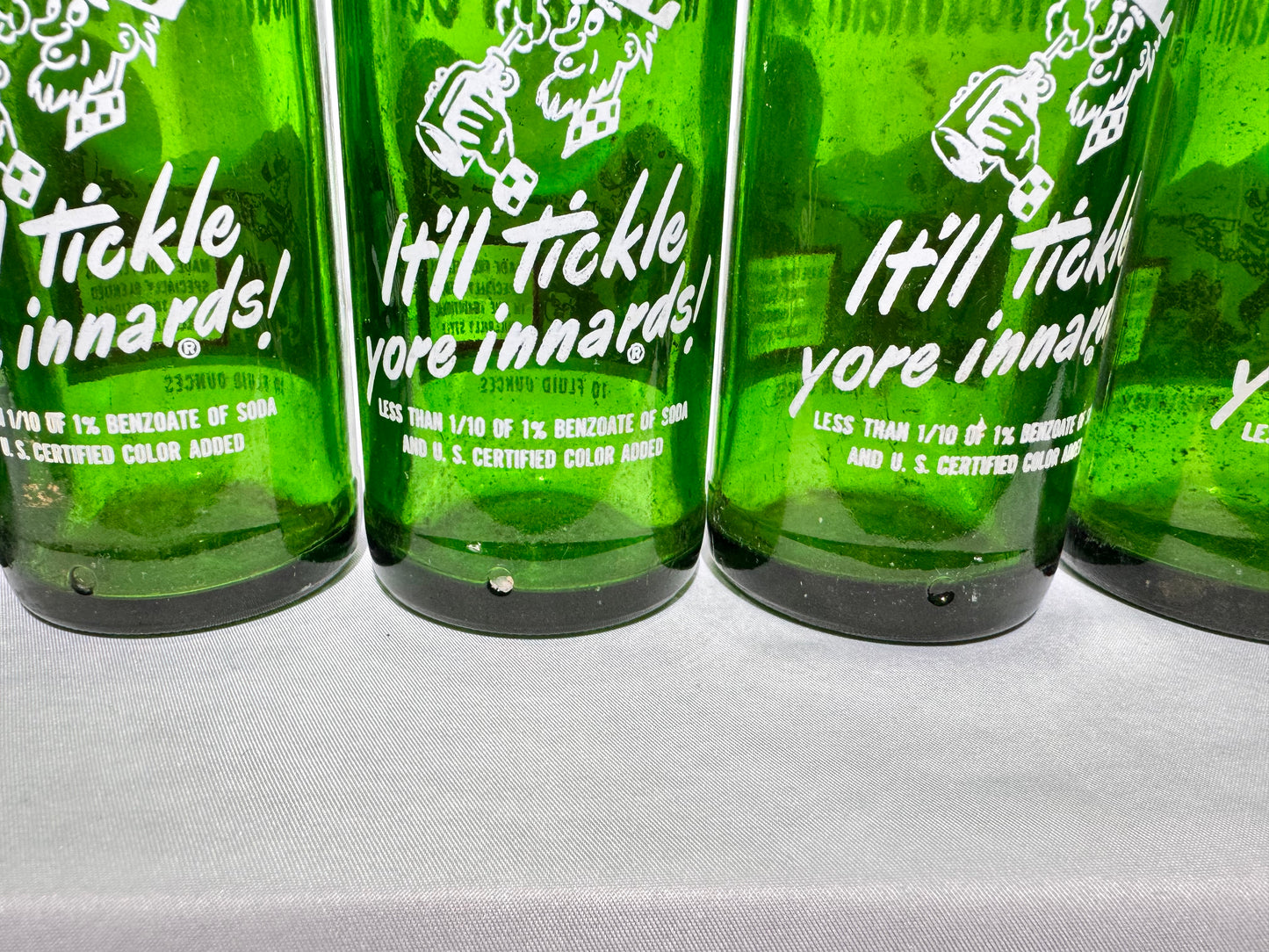 Rare Vintage Mountain Dew Green Glass Bottles – 10 fl oz – Hillbilly Slogan Graphics 6pack