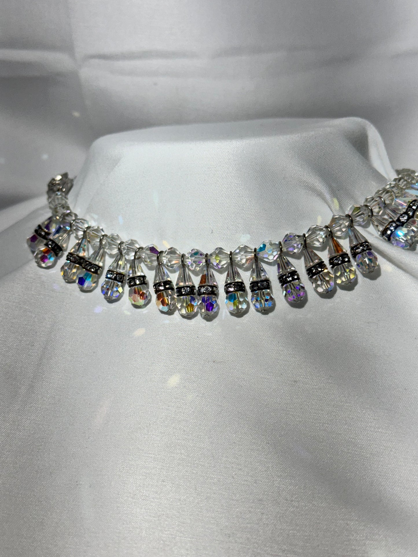 Vintage Aurora Borealis Faceted Crystal & Rhinestone Necklace / Choker with Rhinestone Flower Clasp