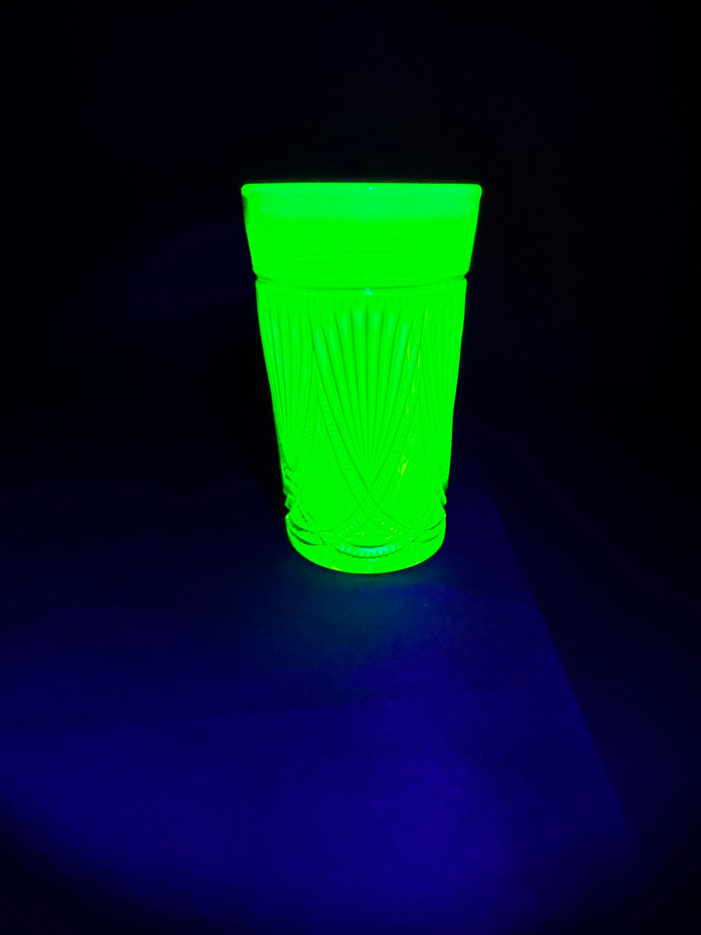 ✨ Primrose Pearline Uranium Glass Davidson Tumbler ✨