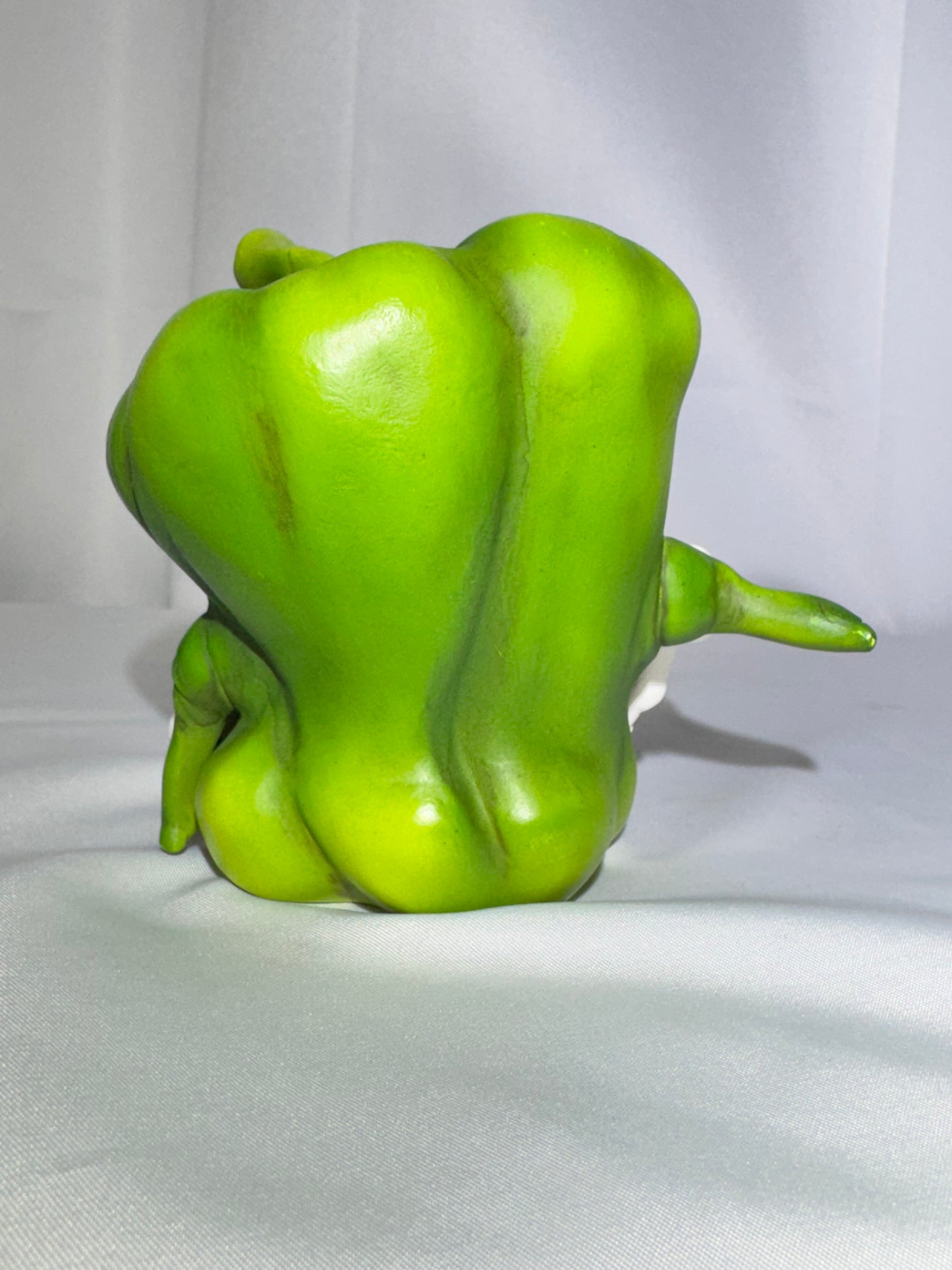 Vintage Giggling Groceries Green Bell Pepper Ceramic Figurine