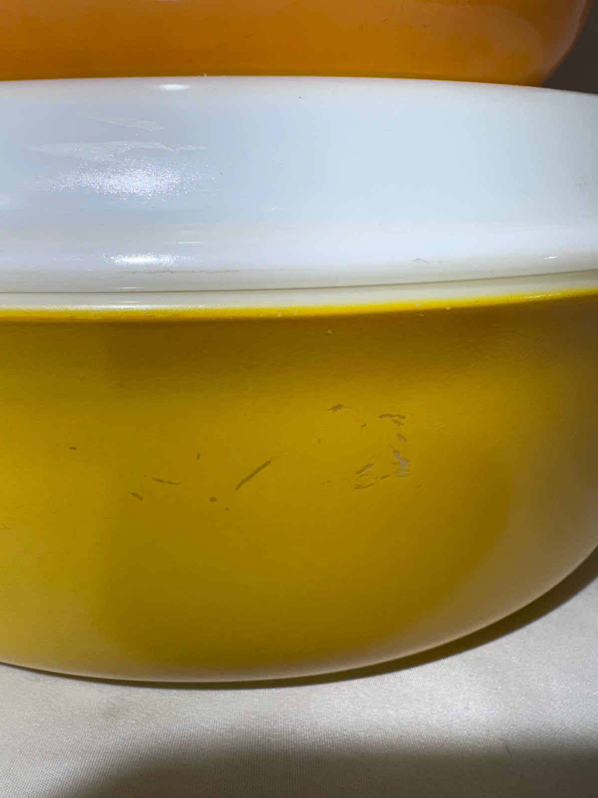 Vintage Pyrex Daisy Sunflower Mixing Bowls & Covered Casserole Dishes – 1970s – Set of 9 Pieces