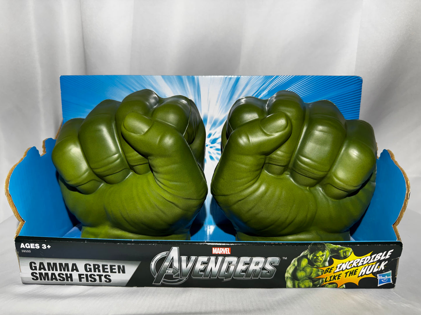 Hasbro Marvel Avengers Hulk Gamma Smash Fists Role Play Toy w/ Original Box Foam