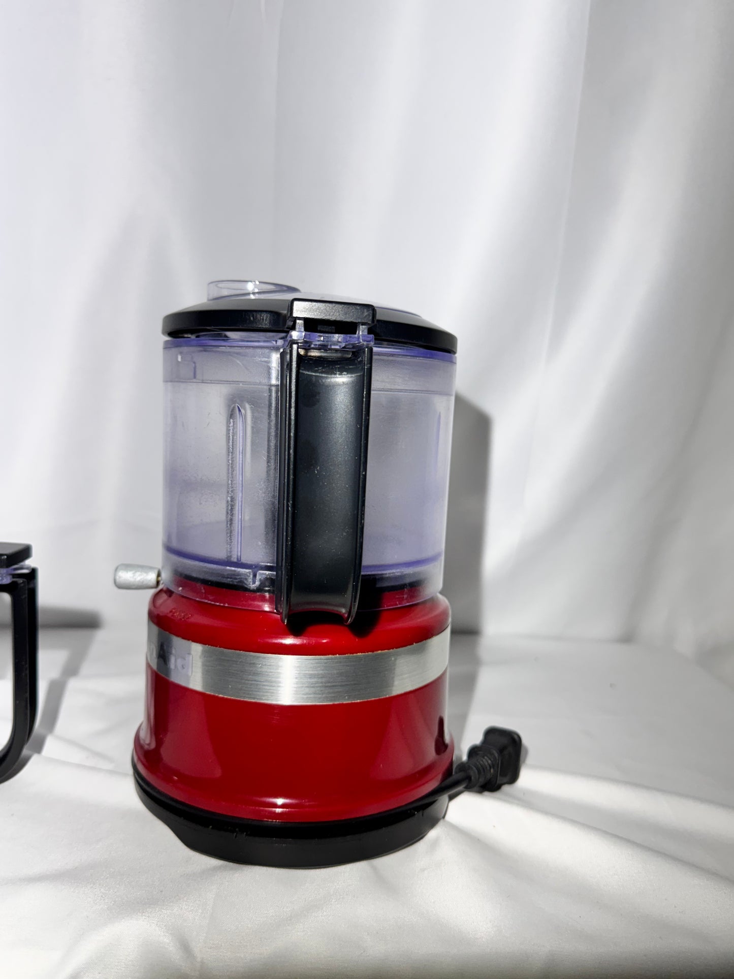 KitchenAid 3.5-Cup Mini Food Chopper – Empire Red (Model KFC3516QER)