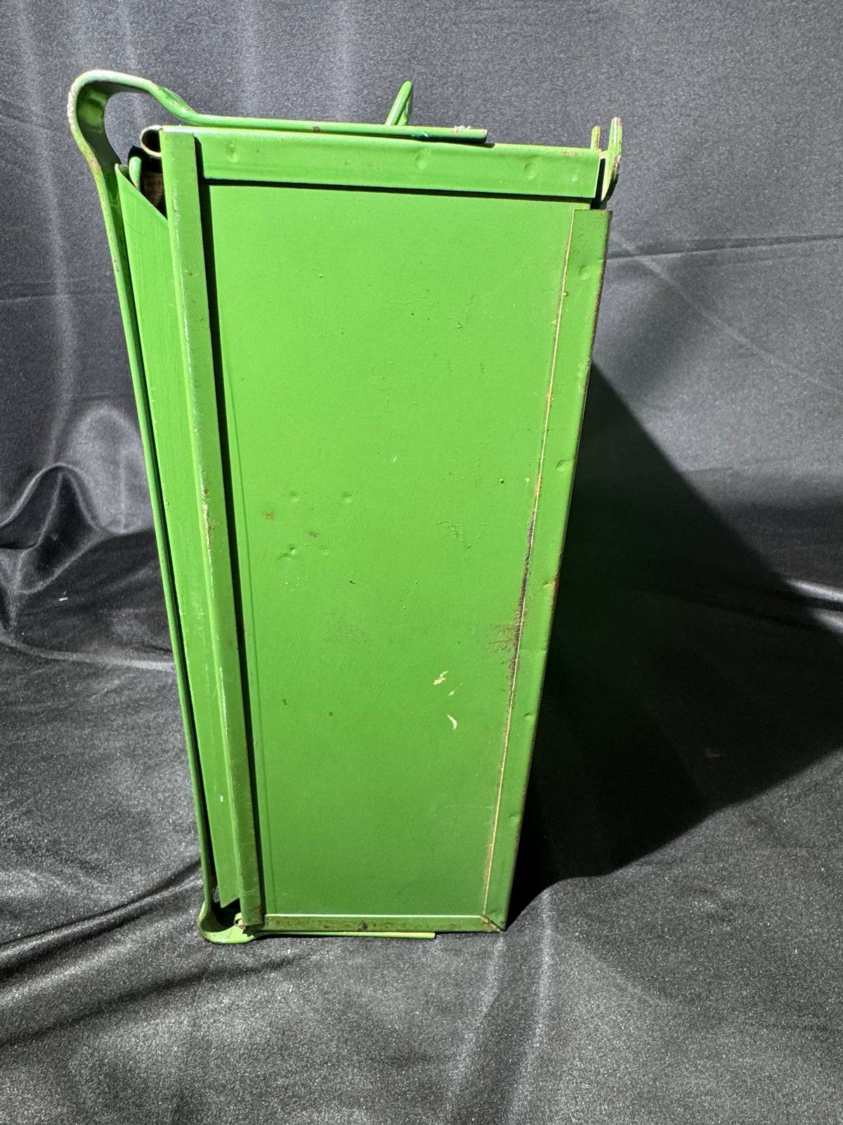 Vintage Coleman Model 415C Two-Burner Camp Stove – WWII Era (1940–1943) – Untested