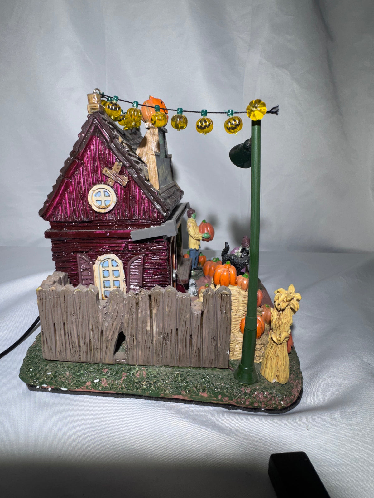 Lemax Spooky Town Spooky Hollow Pumpkin Patch #54902 – Retired 2015–2024 – Original Box