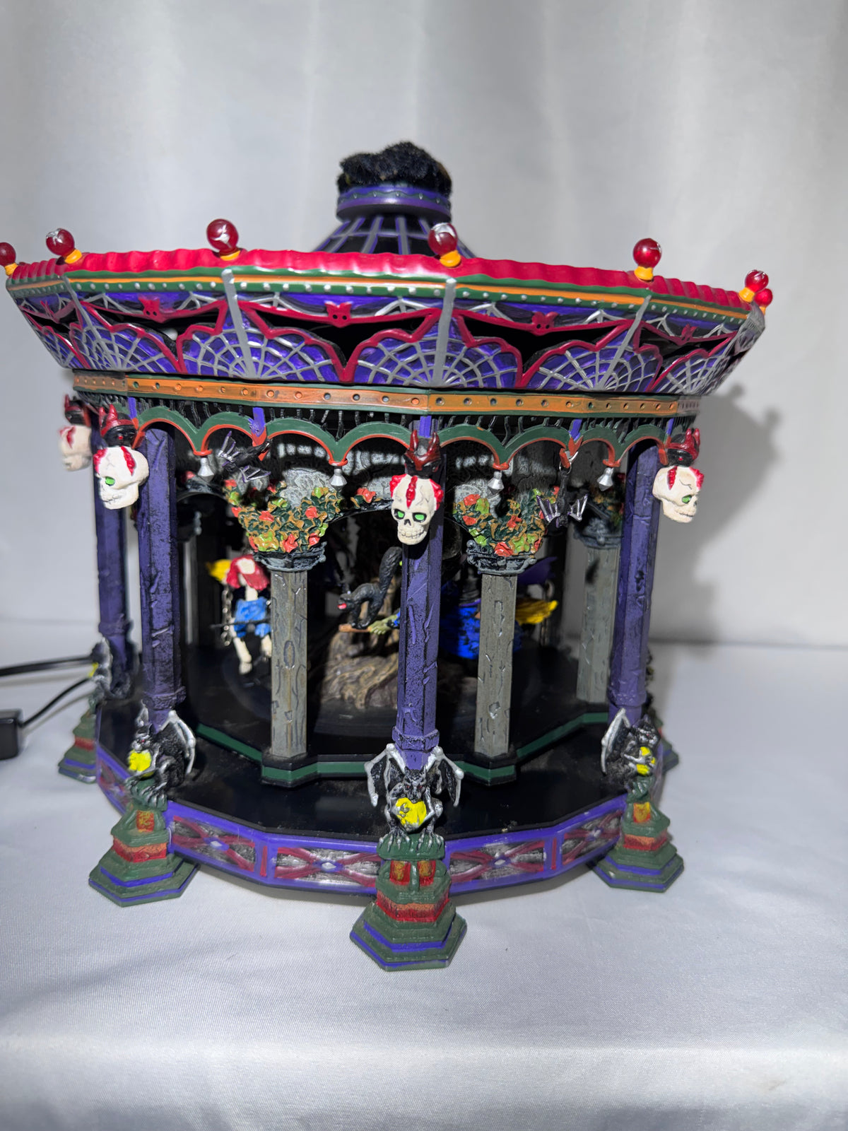 Department 56 Snow Village Halloween Ghostly Carousel #56.55317 – Retired 2002–2005