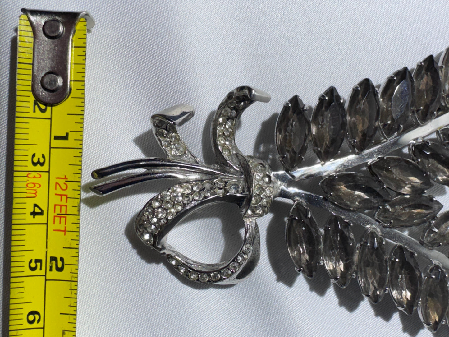 Vintage Silver-Tone Wheat Sheaf Leaf Spray Brooch – Smoky Grey Navette Crystals & Bow