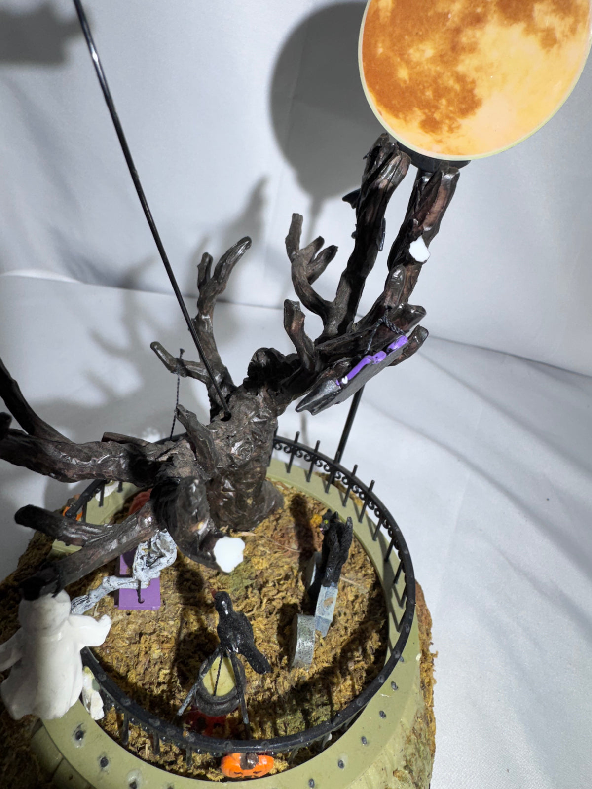 Lemax Spooky Town Witch’s Joyride #44109 – 2004 – Retired – AS-IS / Repair