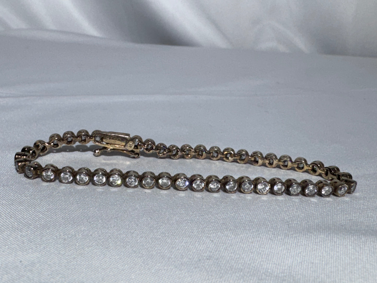Vintage/Classic 925 Sterling Silver FAS Tennis Bracelet – Clear Round Stones – Box Clasp