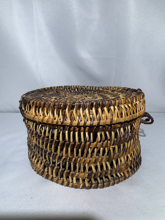 Handwoven Lidded Basket – Natural Reed/Wicker – Decorative Folk Art