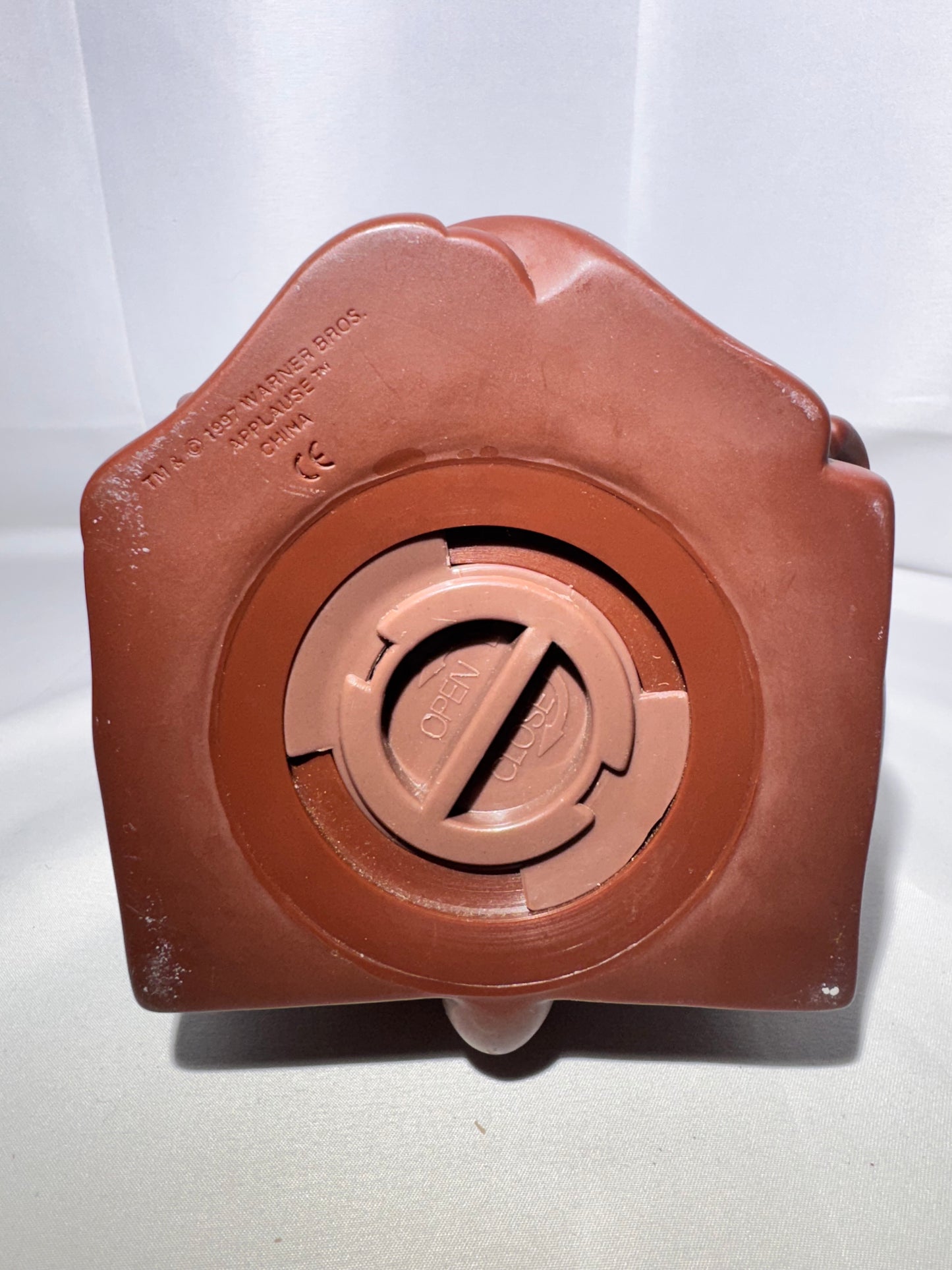 Vintage 1997 Warner Brothers Looney Tunes Taz Piggy Bank – Applause Inc.