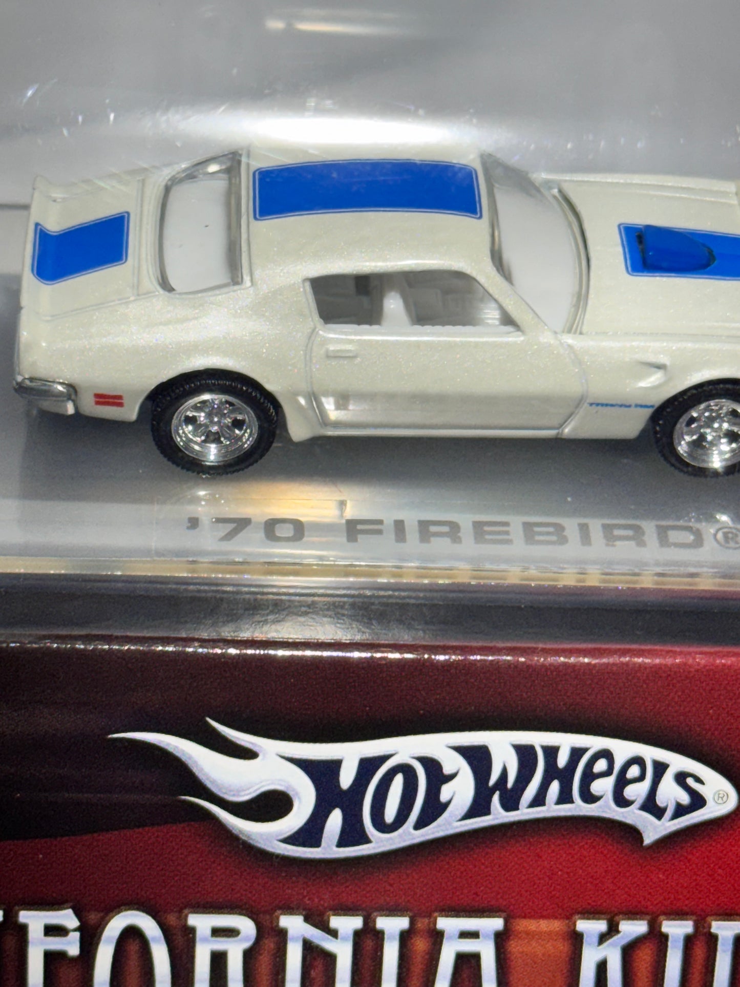 Hot Wheels Kalifornia Kustoms – ’70 Firebird by Mattel (2005).