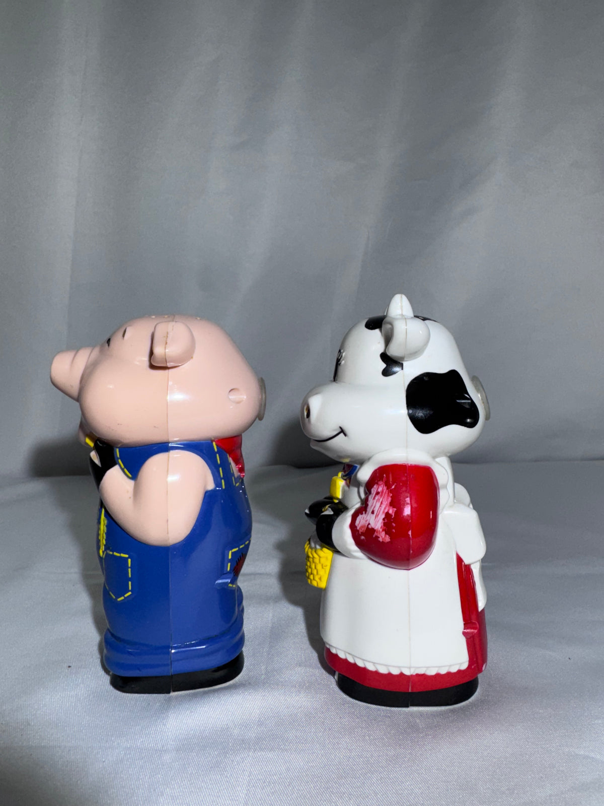 Vintage Cow & Pig Farm Animal Plastic Salt & Pepper Shakers Animated Tested