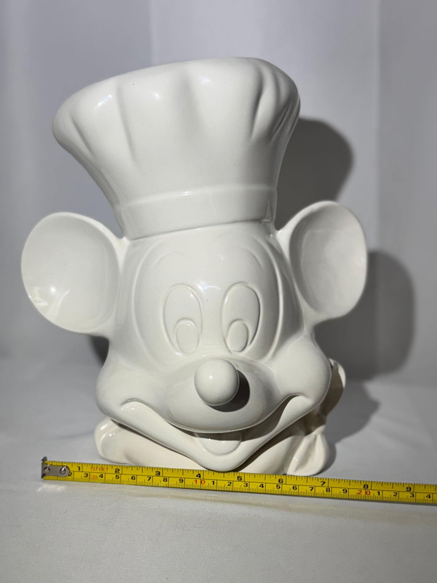 Mickey Mouse - Cookie Jar - Chef Mickey - Disney- Treasure Craft