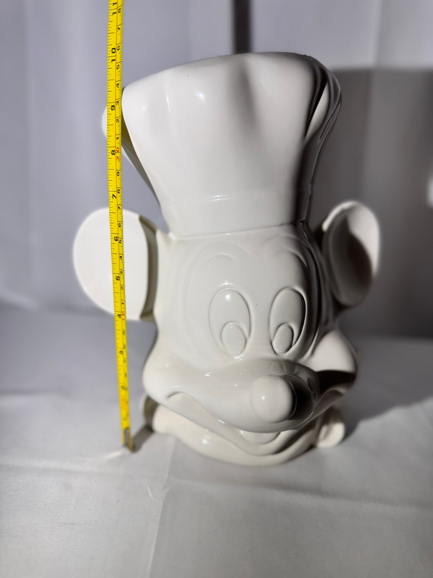 Mickey Mouse - Cookie Jar - Chef Mickey - Disney- Treasure Craft