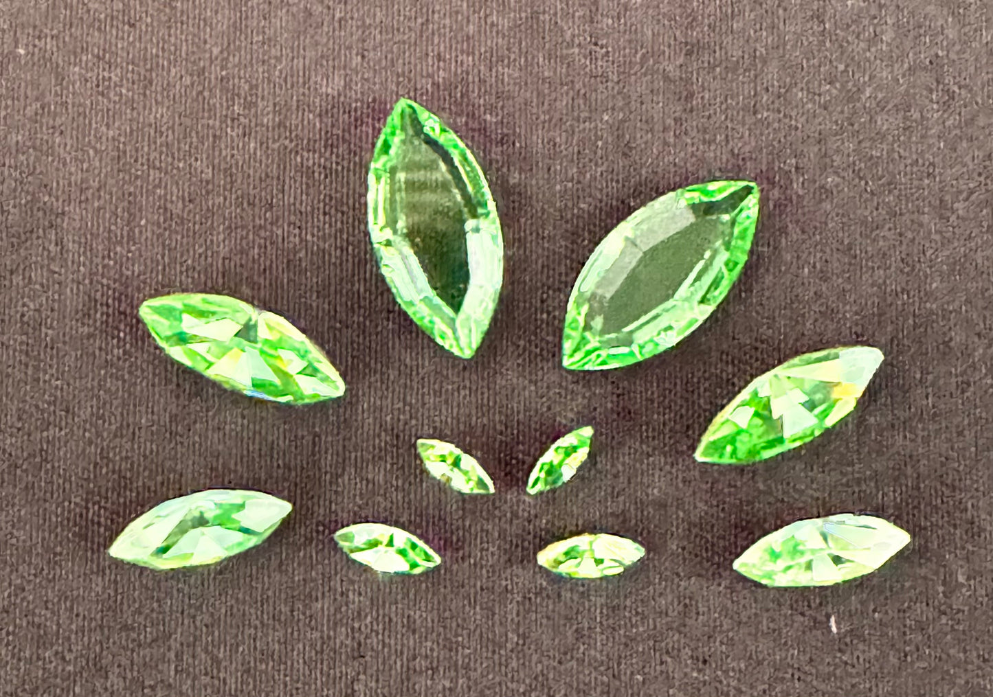 Uranium Gemstones - 10 pieces- Navette - green - some have foiled backs - each piece is unique and has its own characteristics some may have imperfections.