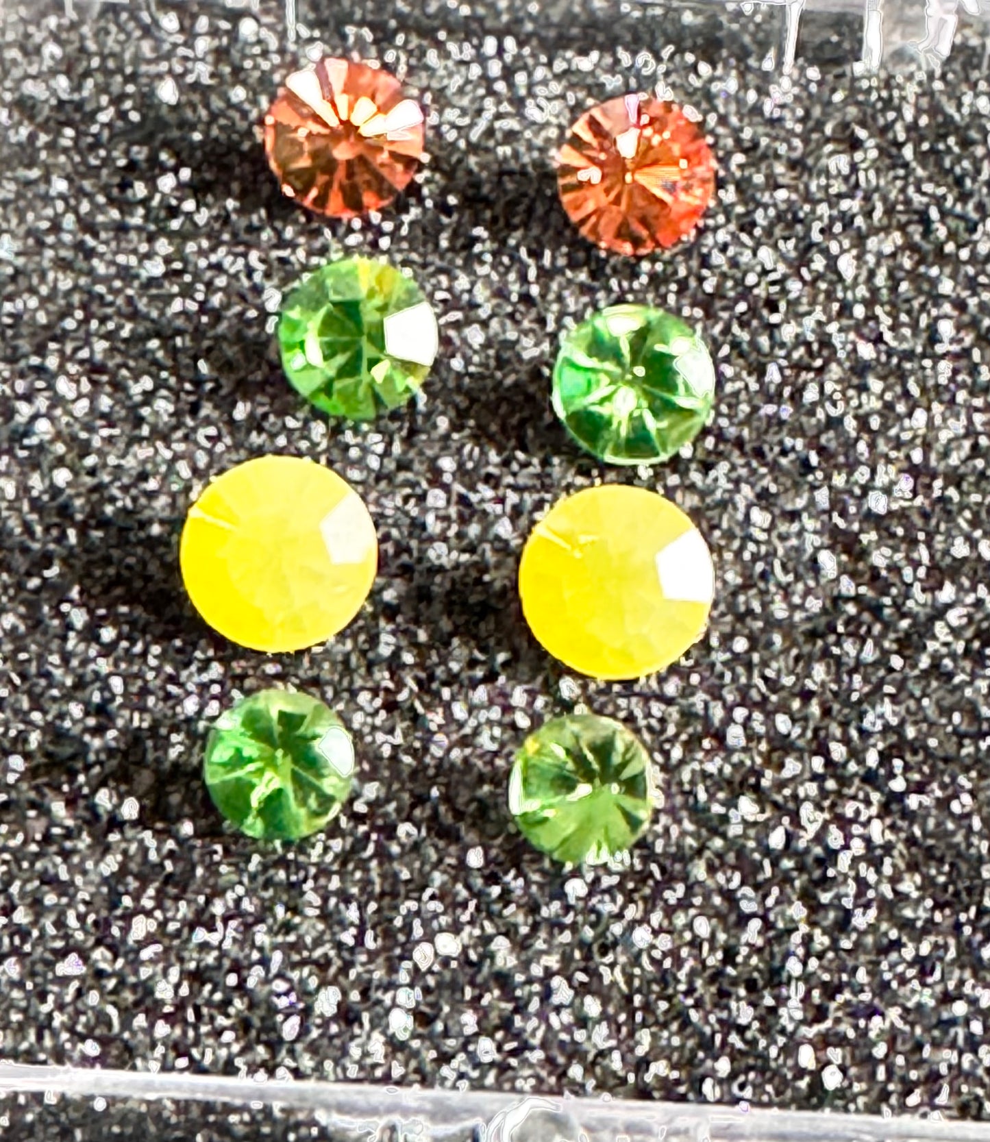Uranium Gemstone- set of 4 - foil Back - Multi color Round gems